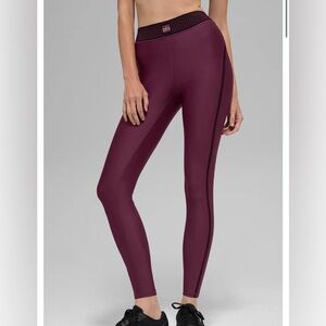 Alo Airlift High-Waist 7/8 Line Up Legging in Burgundy